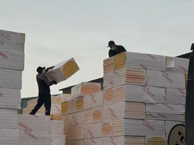 元?dú)鉂M滿!白銀區(qū)各企業(yè)項(xiàng)目復(fù)工復(fù)產(chǎn)搶抓&ldquo;開(kāi)門(mén)紅&rdquo;